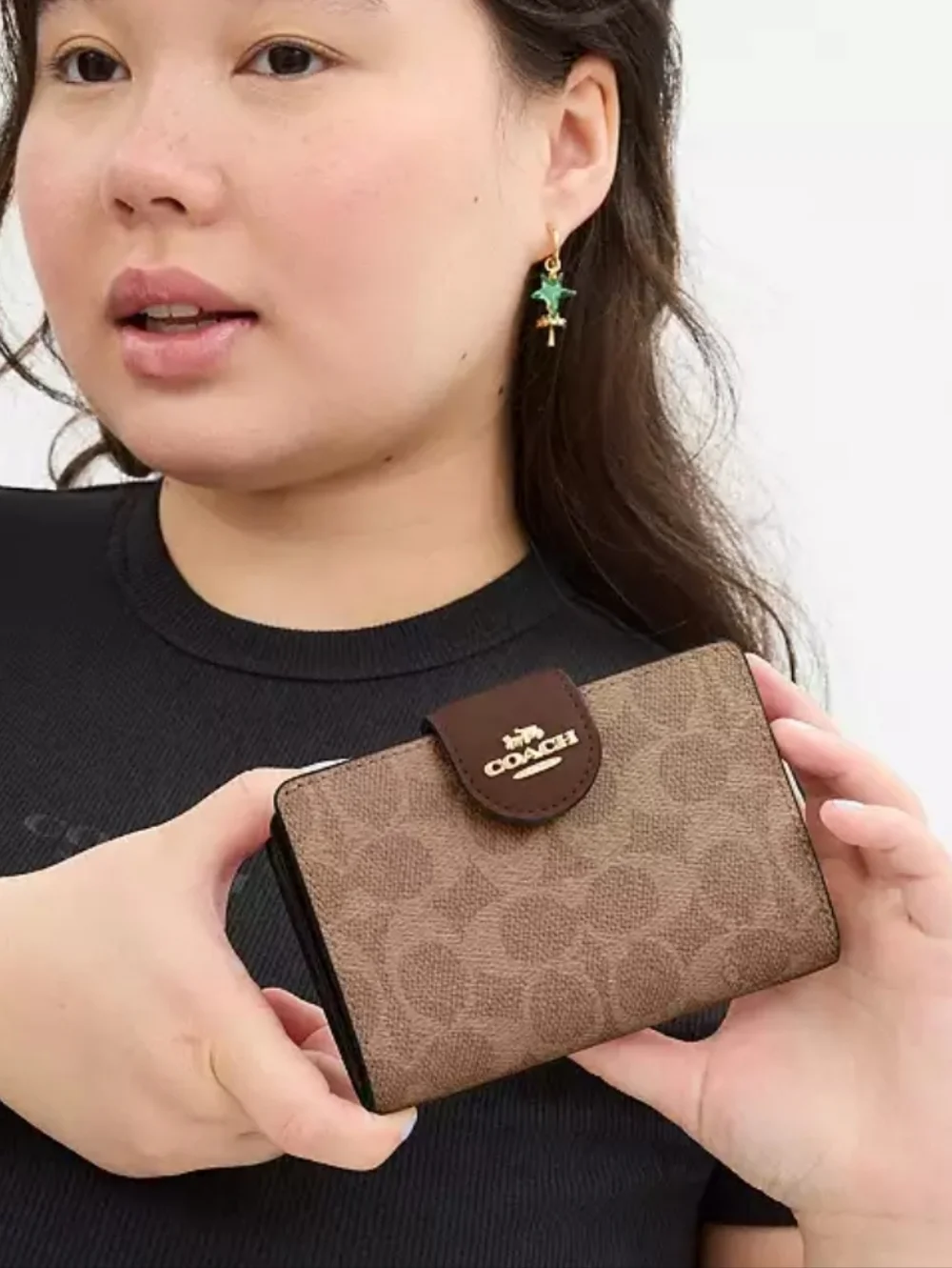 Coach Wallet - Picture 2 of 7